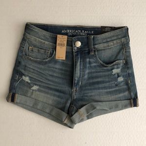 American Eagle Outfitters Hi-Rise Shortie